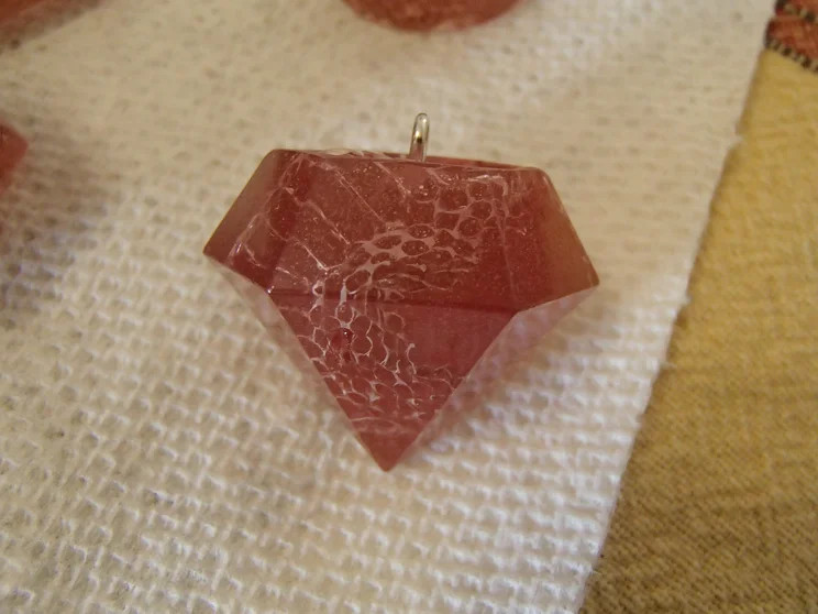 Resin Gem Jewelry: Hobbes Line — Dry goods