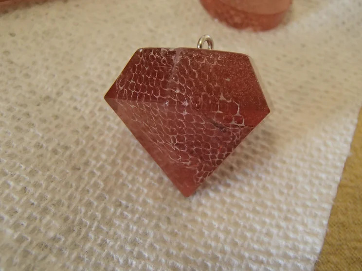 Resin Gem Jewelry: Hobbes Line — image 2